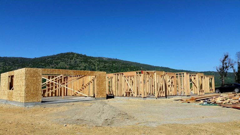 mariposa custom home framing